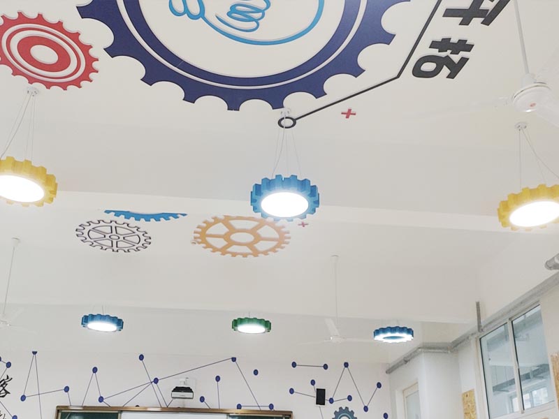 中学创客教学室